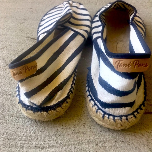 Toni Pons, handmade espadrilles from Spain, UK 41.5 US 10. Navy & white stripes. - Picture 3 of 3